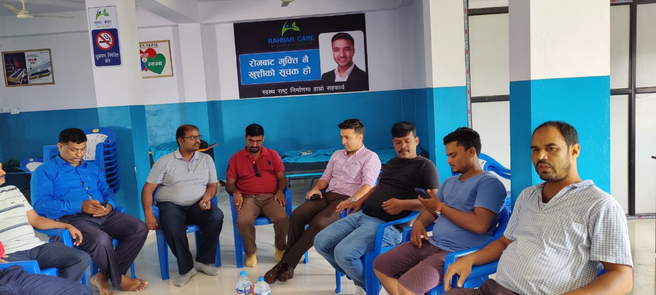 नेकपा (माओवादी केन्द्रका ) केन्द्रिय सदस्य  तथा युवा नेता रहबर अन्सारी यतिबेला निकै चर्चामा