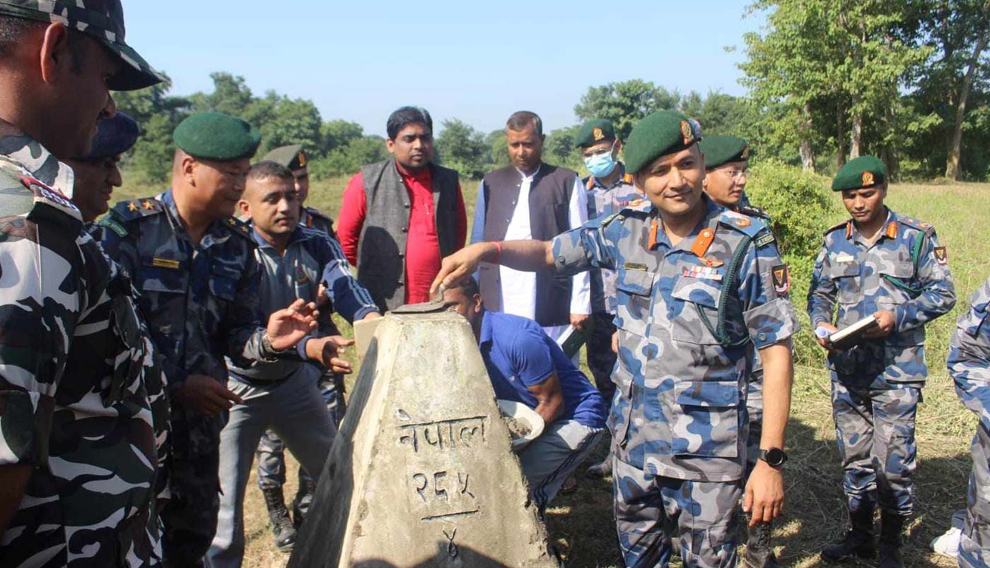 पर्सामा सीमा स्तम्भ रंगरोगन तथा मर्मत कार्य सुरु