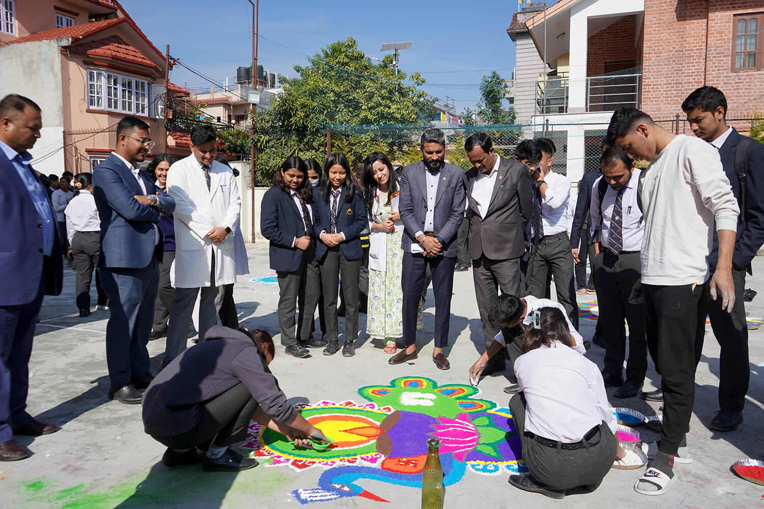 नेपाल मेडिकल कलेजमा रंगोली प्रतियोगिता