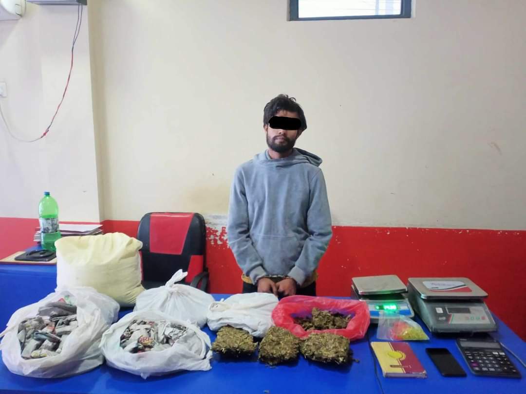 पर्सा प्रहरीद्वारा लागु औषध गाँजासहित एक जना पक्राउ