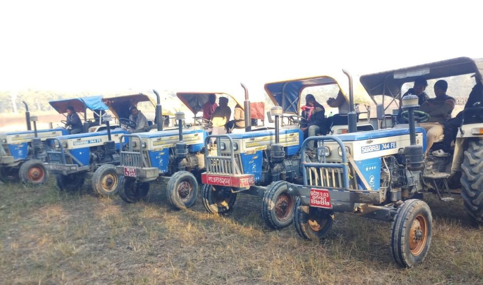 रूपले बालुवा उत्खनन गर्ने ५ वटा ट्याक्टर नियन्त्रण