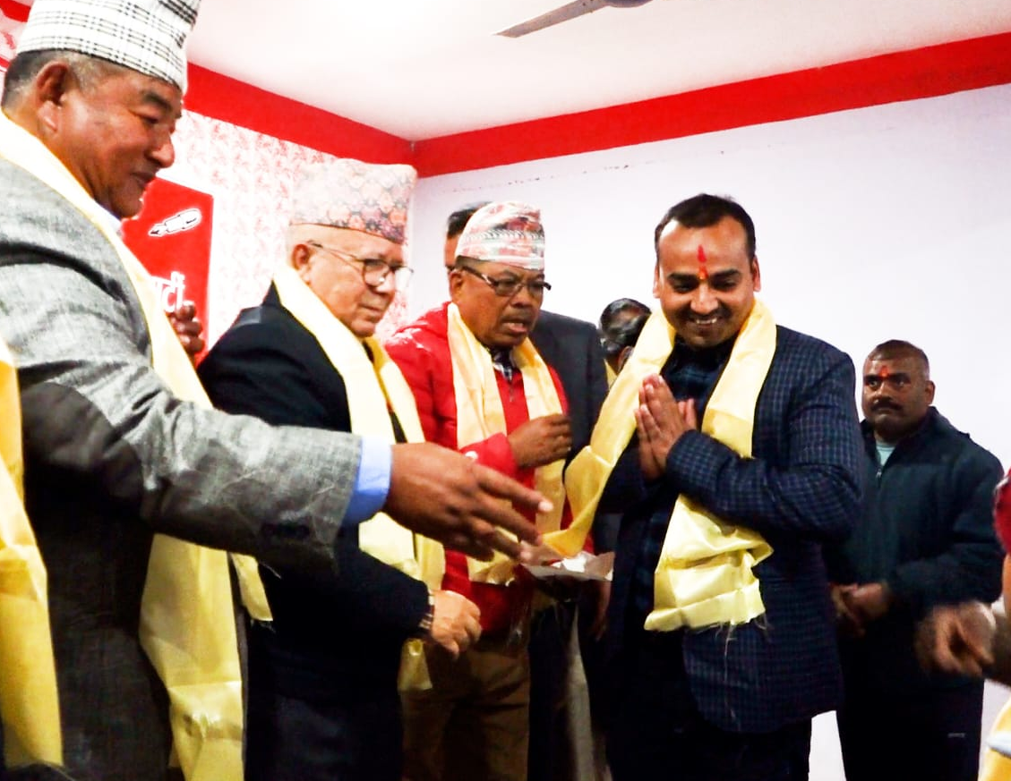 राजा आउने कल्पना नगरे हुन्छ–अध्यक्ष  नेपाल