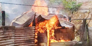 घडिअर्वामा आगलागीबाट एक घर जलेर नष्ट