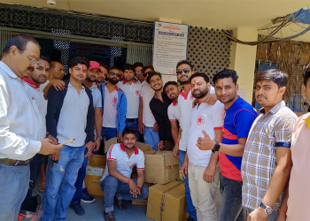 एन.एम.एस.आर.ए द्वारा अस्पतालका विरामीहरुलाई फलफुल तथा जुस वितरण