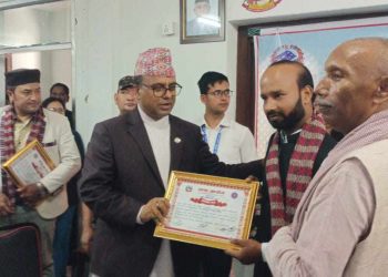श्रवण साह सहित एघार मातृभाषी पत्रपत्रिकाका सम्पादक सम्मानित