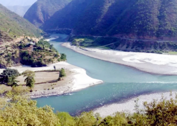 विकास परियोजनाले कालीगण्डकी नदीको अस्तित्व सङ्कटमा पर्ने चिन्ता