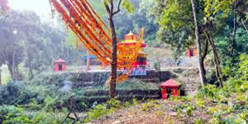 धार्मिक तथा पर्यटकीय हिसाबले प्रचुर सम्भावना बोकेको  राजापानी सिद्धेश्वर महादेव ओझेलमा