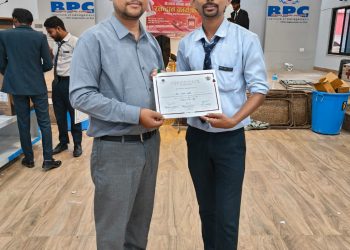 रक्तदान कार्यक्रममा २७ महिलासहित १ सय जनाले गरे रक्तदान