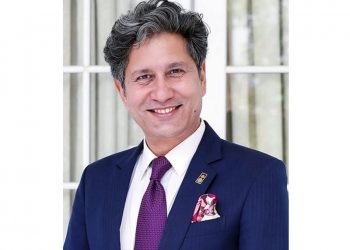 पत्रकार पाठकविरुद्ध पक्राउ पुर्जी जारी