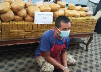 वीरगन्जमा ३१९ किलो चरेससहित एक जना पक्राउ, नेपाल–भारत तस्करी सञ्जालमा संलग्नताको आशंका