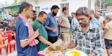 बिरगंज समाज सेवाको निःशुल्क भोजन वितरण कार्यक्रम ६० औं हप्तामा प्रवेश