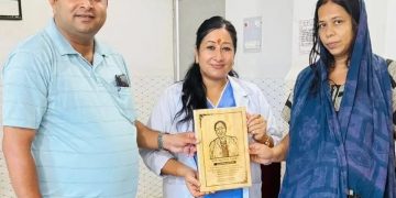 वीरगन्ज हेल्थ केयरमा जटिल अवस्था भएको प्रसूती सफल, स्वास्थ्यकर्मीलाई सम्मान ज्यान जोखिममा परेका आमा र नवजात शिशुको सकुशल उद्धार