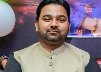 भ्रष्टाचारका दर्जनो मुद्दामा मुछिएका गिरिका काण्डै–काण्ड