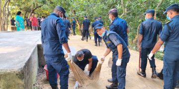 प्रहरी दिवसको अवसरमा बुद्ध मन्दिर परिसरमा सफाइ अभियान सम्पन्न