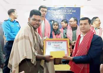 वीरगन्जका युवा पत्रकार आंशु सर्राफलाई ‘स्व।नरेश सर्राफ स्मृति पत्रकारिता पुरस्कार’ प्रदान