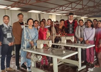 आर्थिक रूपमा कमजोर महिलालाई आत्मनिर्भर बनाउने उद्देश्यले दुई महिने सिलाइ तालिम सुरु