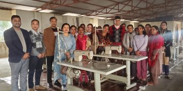 आर्थिक रूपमा कमजोर महिलालाई आत्मनिर्भर बनाउने उद्देश्यले दुई महिने सिलाइ तालिम सुरु