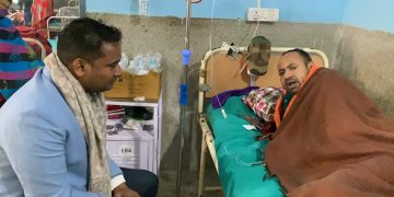 पर्सा–२ का रास्वपा उम्मेदवार कानुद्वारा जिउँदो शहीद मुन्सी पटेलको स्वास्थ्य अवस्थाबारे जानकारी, नारायणी अस्पतालमा भेट