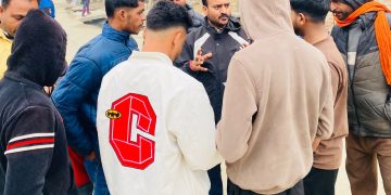 गाउँमै रोजगारी र विकासको एजेन्डासहित इनरुवामा रामकिशोर सिंहको जनसम्पर्क
