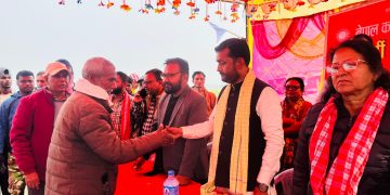 पूर्वमन्त्री प्रदीप यादवको उपस्थितिमा वीरगन्ज–३१ मा ठूलो पार्टी प्रवेश