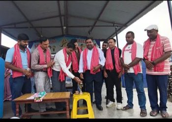 सगरमाथा स्कुलमा विद्यार्थी नेतृत्व विकास कार्यक्रम, जिम्मेवारीसहित ब्याच वितरण
