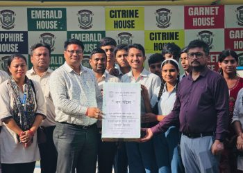 बाढीपीडितका लागि साउथ जोन माध्यमिक विद्यालयद्वारा १ लाख ५५ हजार ५५३ रुपैयाँ सहयोग
