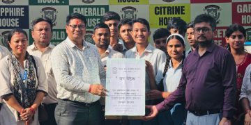 बाढीपीडितका लागि साउथ जोन माध्यमिक विद्यालयद्वारा १ लाख ५५ हजार ५५३ रुपैयाँ सहयोग